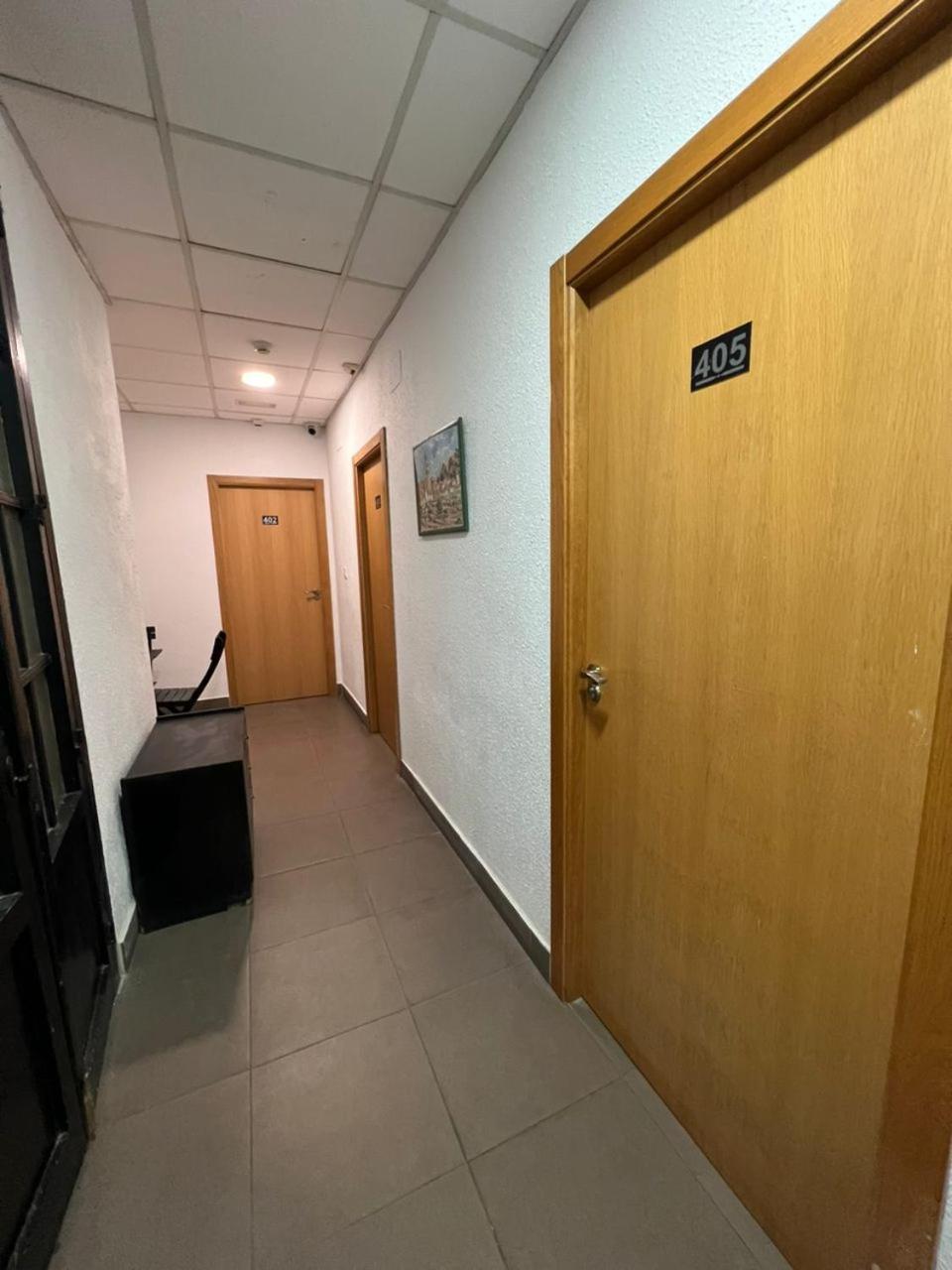 阿利坎特 米兰旅馆酒店 外观 照片 A typical corridor in the 4th floor of the main building